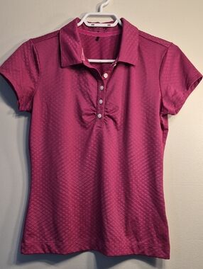 Nike Golf Women's Short Sleeve Polo Shirt in Berry Pink